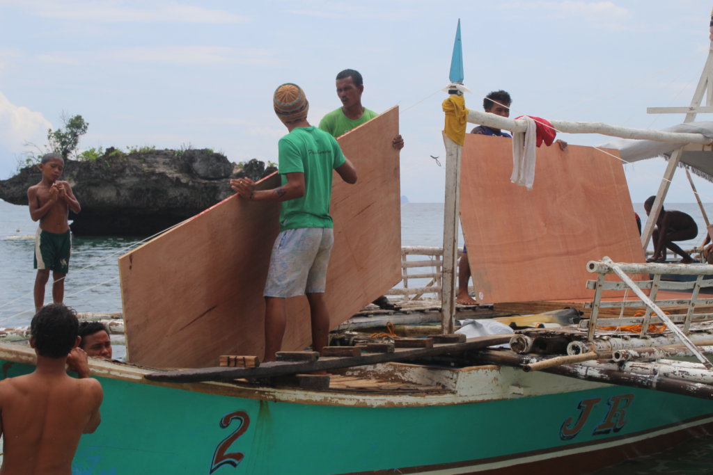 Build 40 homes for Haiyan Survivors in Cebu