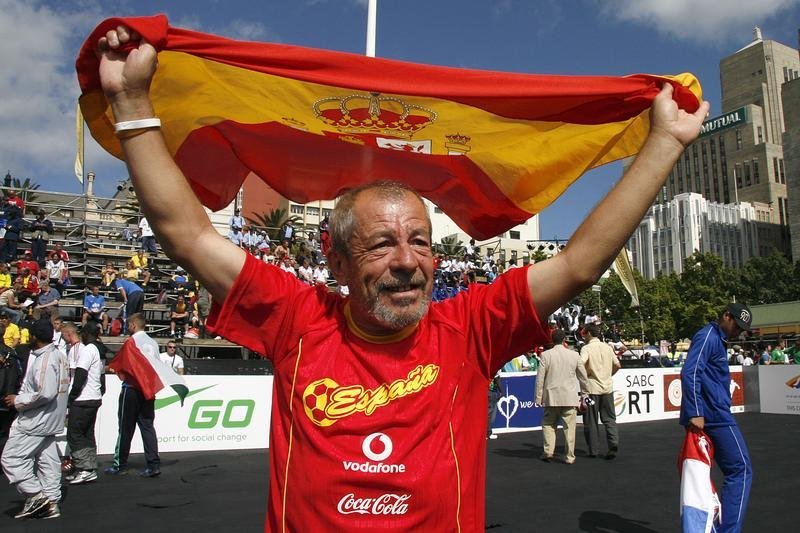Help Jesus' Spain Homeless World Cup Team