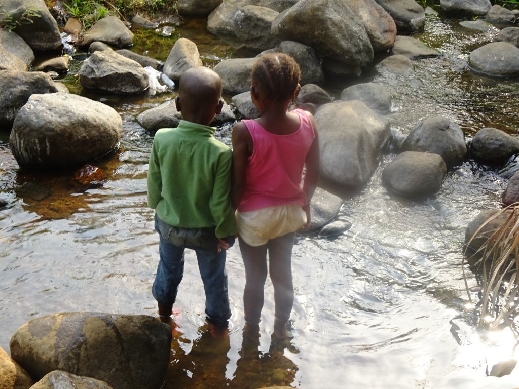 Build 3rd floor on Ebola orphanage in Sierra Leone