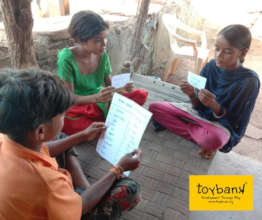Children discussing good and bad eating habits