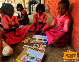 Children learn to spell through puzzle-based games