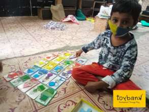 Learning shapes and colors with board games