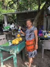 Sylvia's delicious "mango flowers"