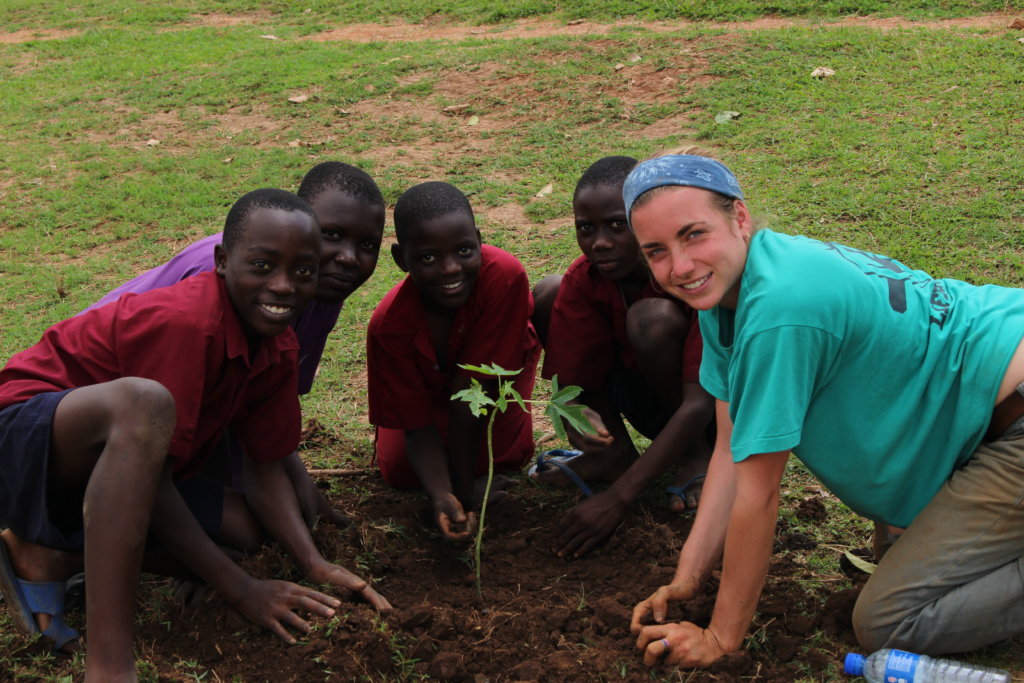Fruit trees for sustainable livelihoods in Uganda