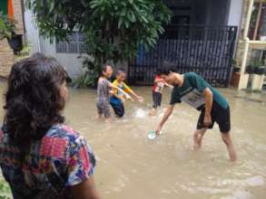 My children played in the flood