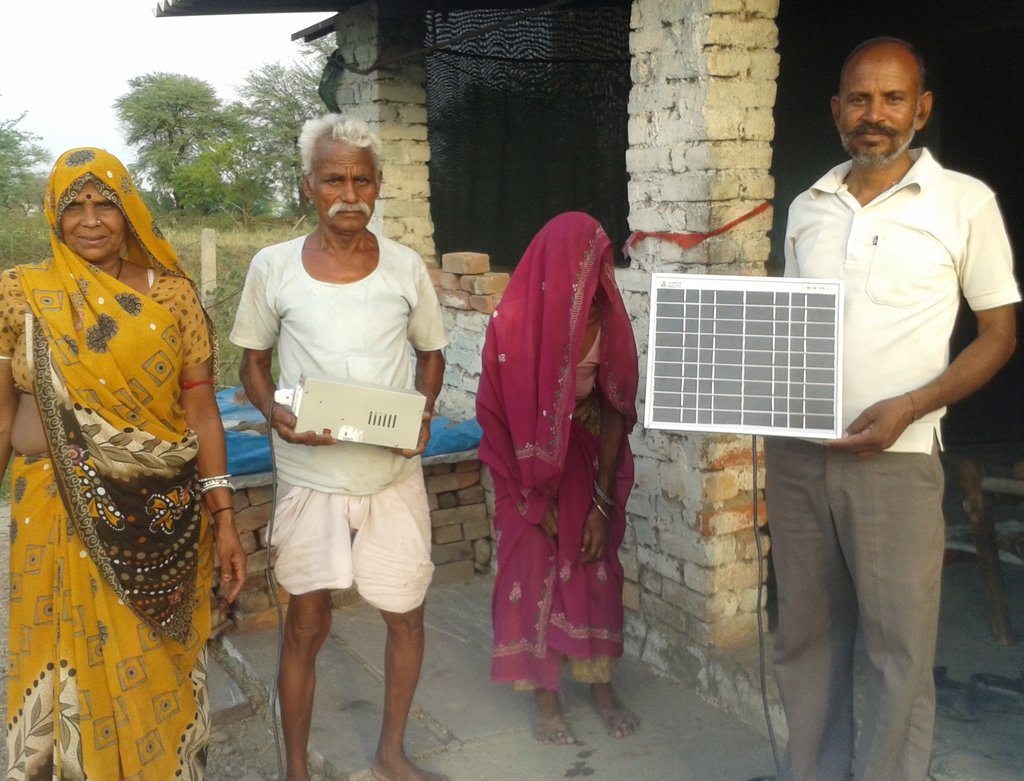 Mr. Chaturbhuj Bairwa and family with Solar li