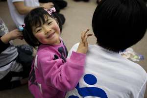 Stress-relieve Activity with disaster survivors