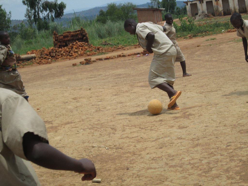 Rehabilitate 70  children handicap in Burundi