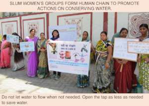 Human Chain of slum women calls for saving water