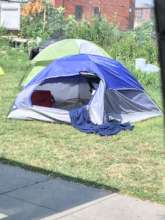 Temporary Shelter from Heat for Homeless Children