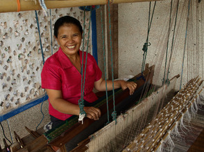 Mai would like to work with SEDA to expand her weaving business