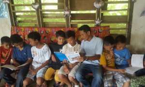 Summer Reading program in Sulu with AAI books