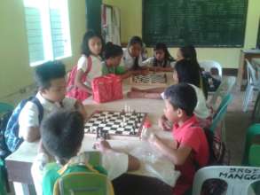 Well fed Chess players at Pasil Elementary