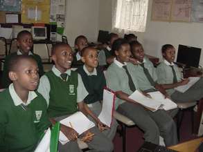 Watching a video clip from a US partner school.