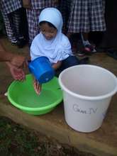 conserving water with plastic bowls from AAI