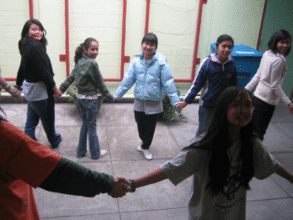 Teambuilding: Making a Human Cinnamonroll!