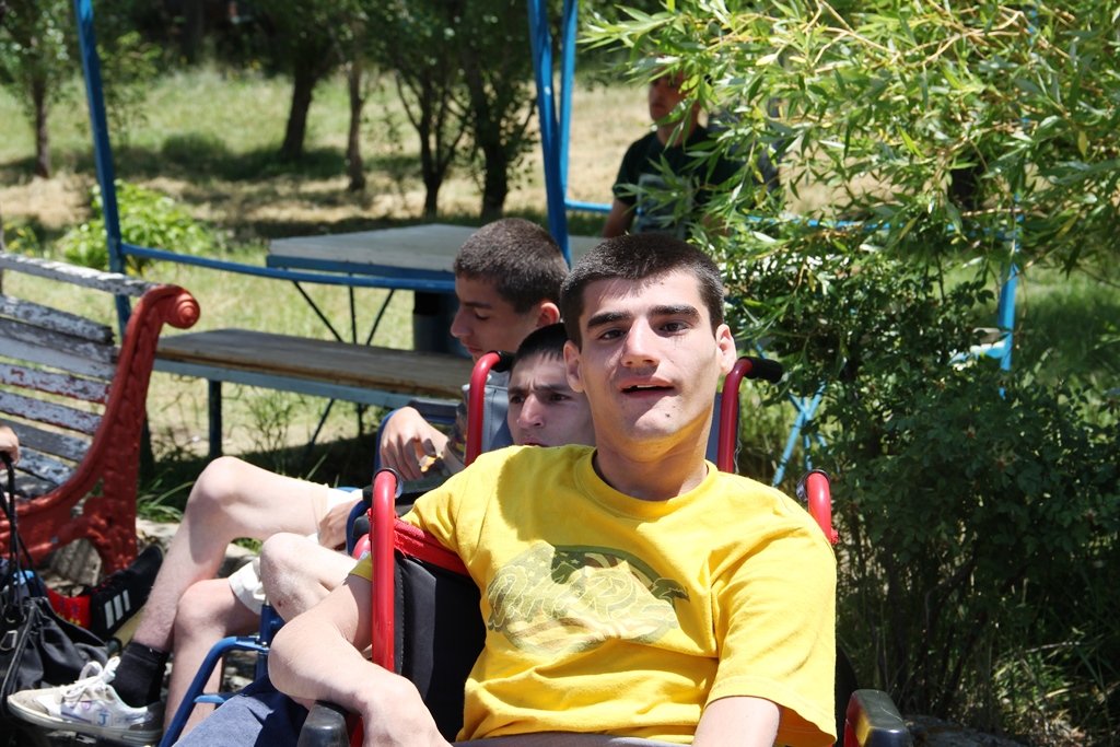 Dental Care for 235 orphans in Armenia