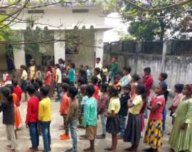 children are in school before prayer