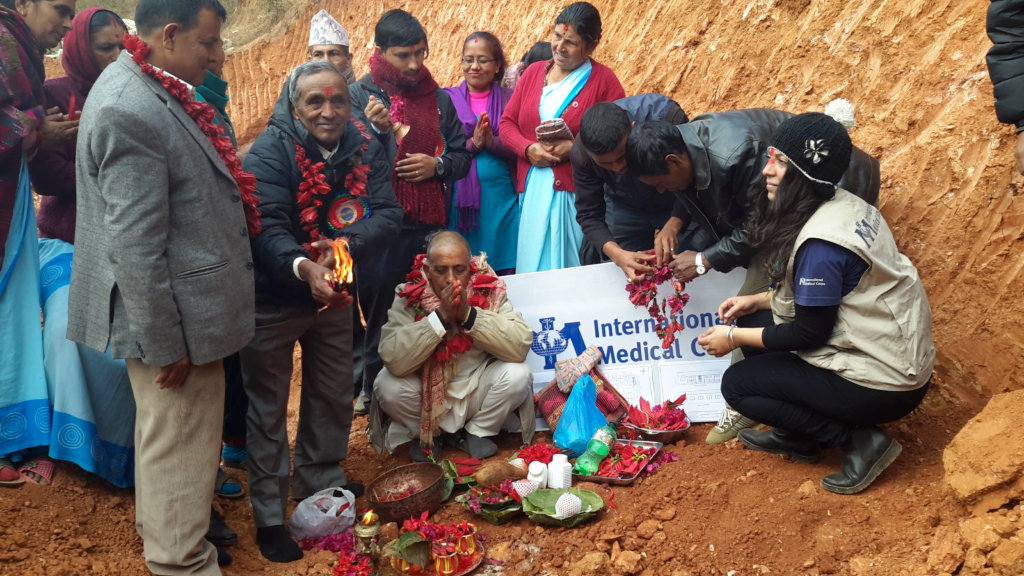 Community members during Silyanyash ceremony