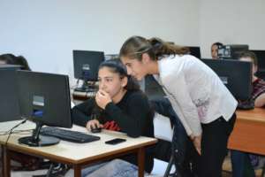 Mentees helping each other