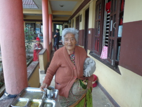 An old woman of the home