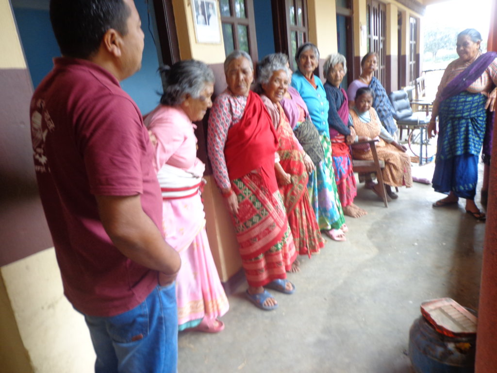 Provide food for 100 elderly people in Nepal