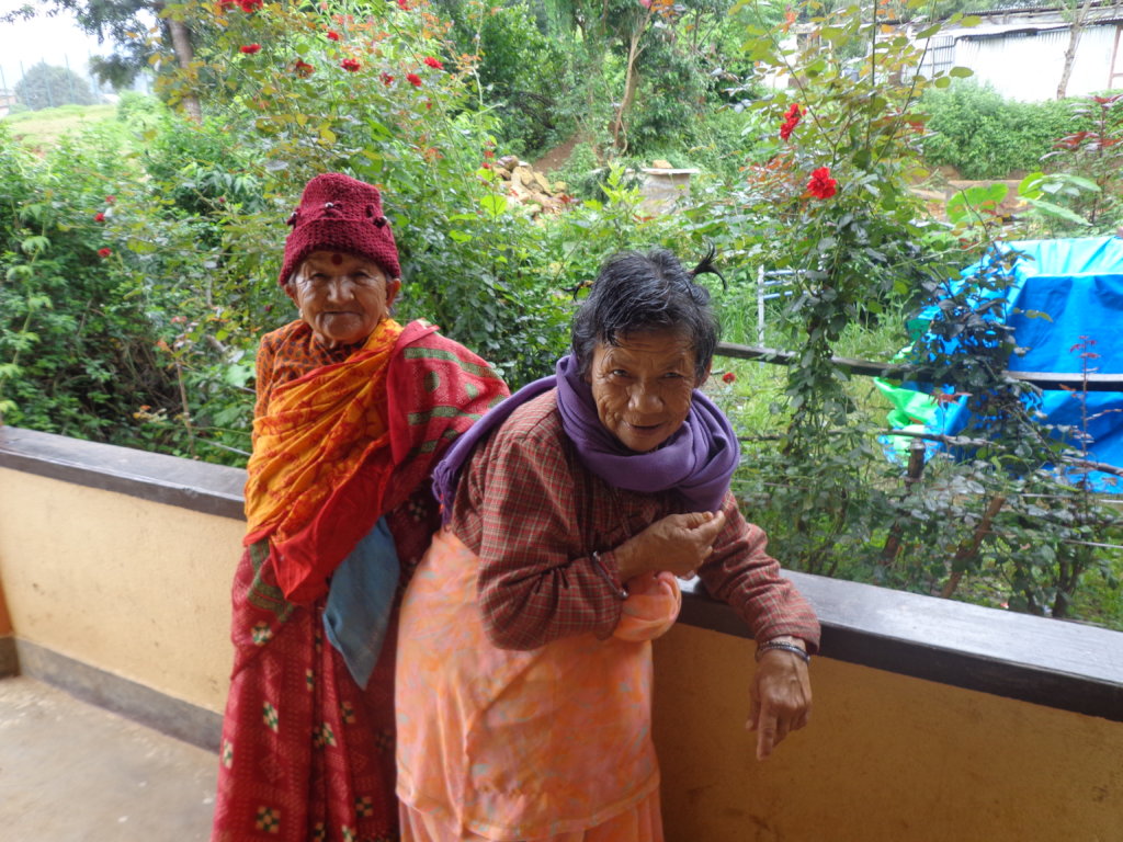 Provide food for 100 elderly people in Nepal
