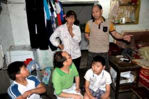 hard working parents with 5 kids.