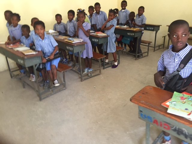 Textbooks for 851 primary school children in Haiti