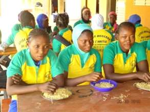 LMA students appreciate their noon meal