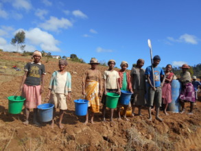 Seranana I fetch water for drilling work