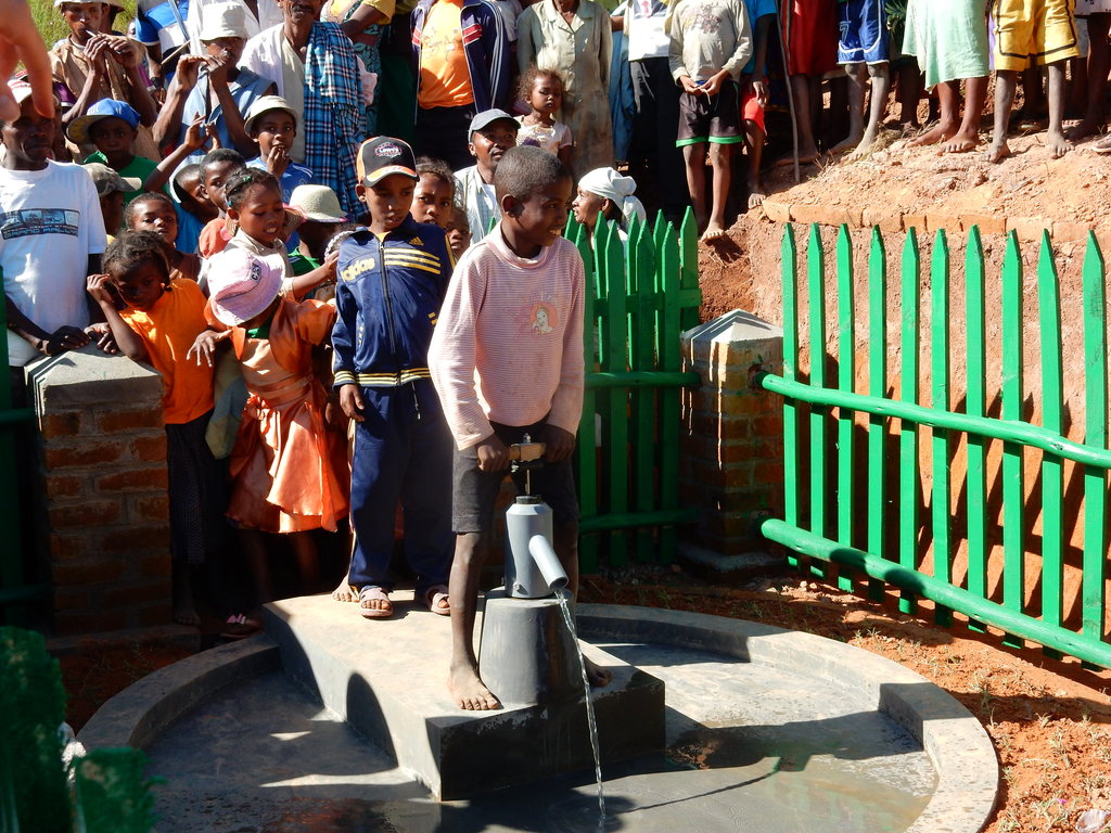 Bring clean water to 5 villages in Madagascar