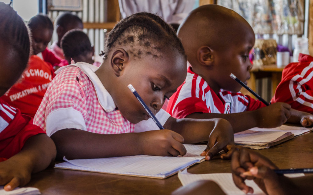 Educate 900 Kenyan Children