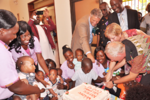 Cutting the cake