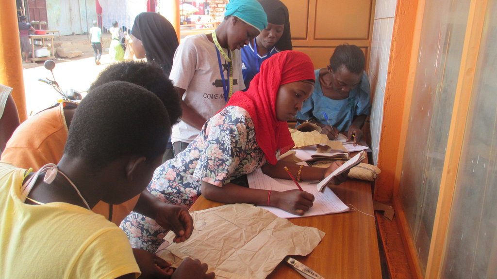 Empower 30 Grandmothers in Uganda get Skills