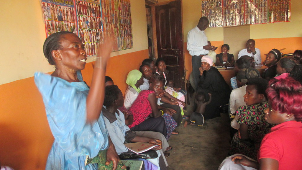 Empower 30 Grandmothers in Uganda get Skills