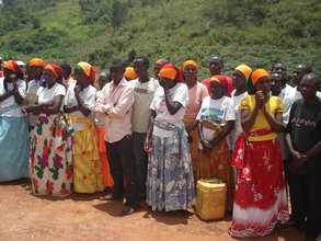Making 300 modern beehives for 50 Women in Burundi