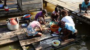 Children at the Bocas del Atrato