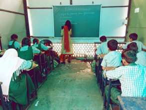 Teacher conducting Formative Assessment