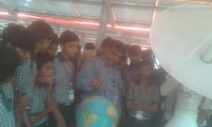 Our children understanding satellite data on globe