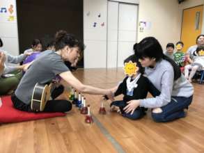 I can learn to ring the bell now.