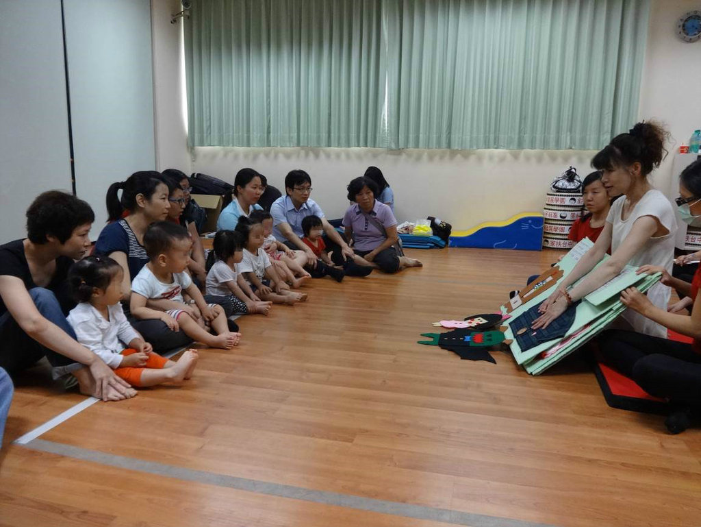 Give a Music Magician to Developmental Delay Kids