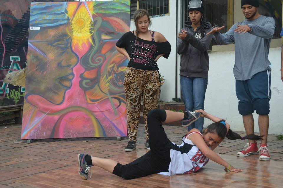EM-Powerful Women with Hip-Hop