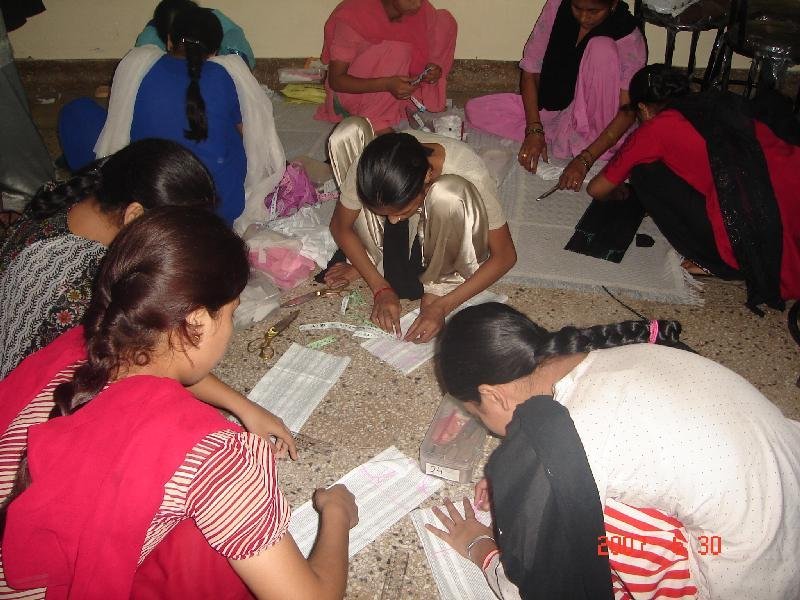 Provide vocational training to 200 women in India