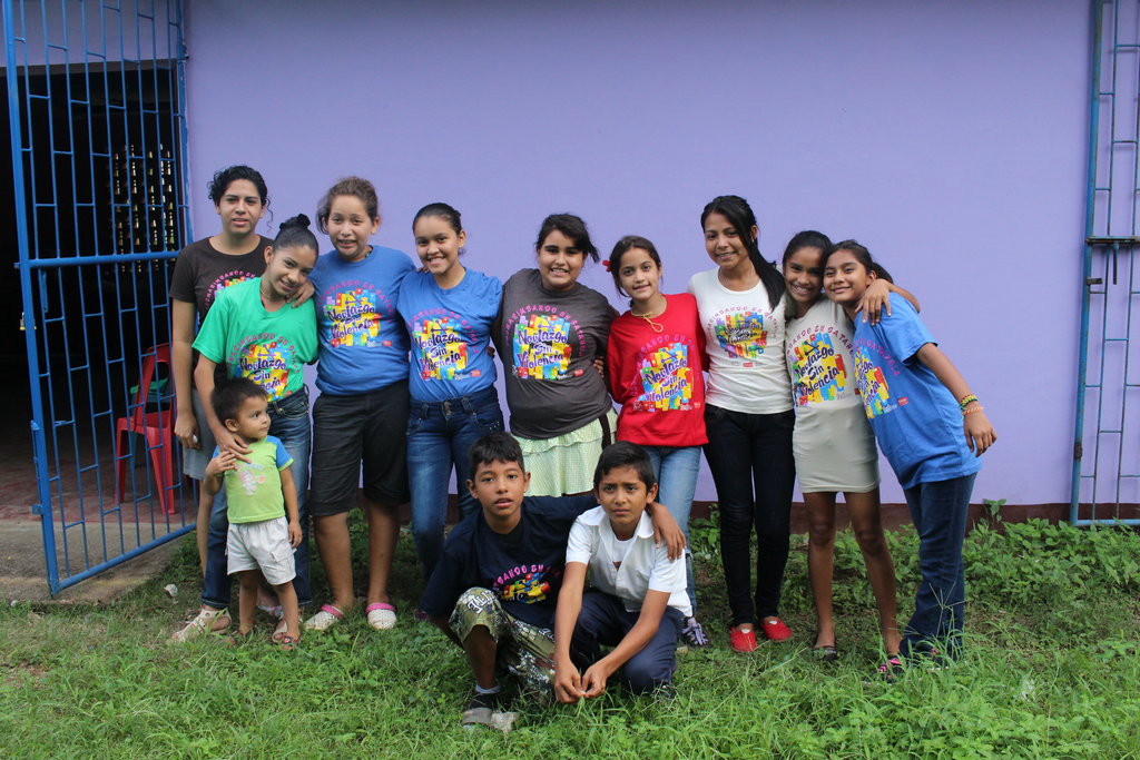 Equip 200 women in Managua with life & job skills