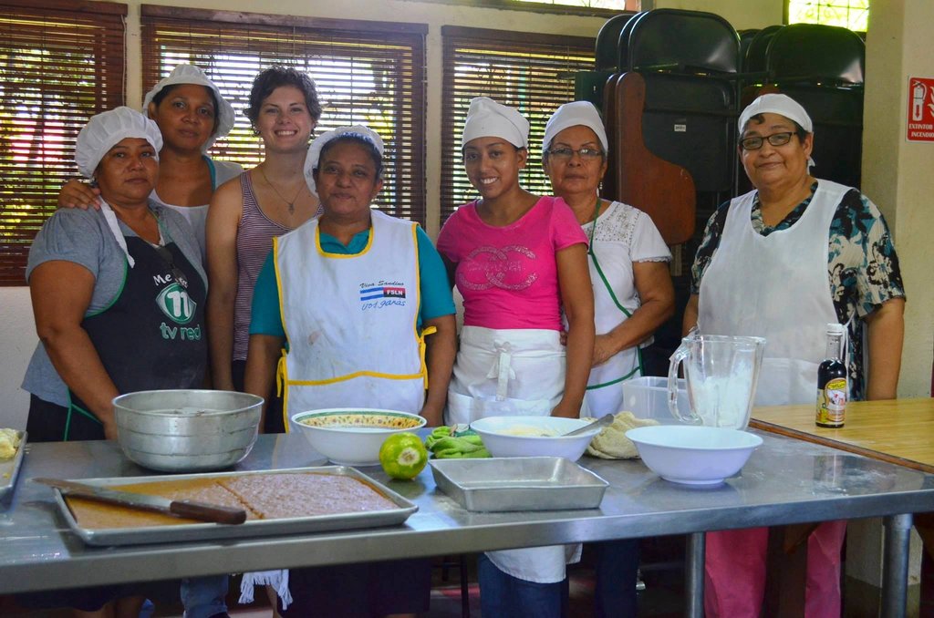 Equip 200 women in Managua with life & job skills
