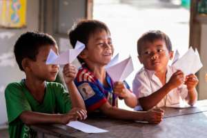 Arts and Crafts with the Kindergarten class