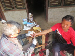 Deu Bahadur Baram receiving treatment