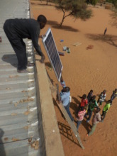 Lifting  panel to the roof of classroom