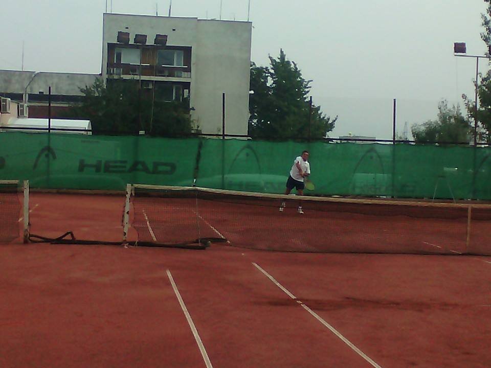 Health & social care for 300 disadvantaged youths